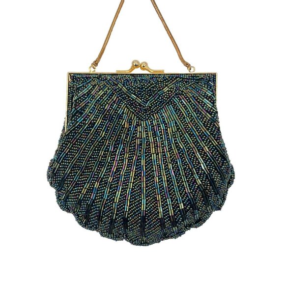 Valerie Stevens Handbags - Valerie Stevens Vintage Beaded Seashell Scallop Purse Gold Chain